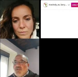 Un momento de la conversación entre Larry (AIP) y Nuria en el Travindy Fest emitido por Instagram